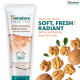 Himalaya Herbals Gentle Exfoliating Walnut Scrub - Hydrate & Purify