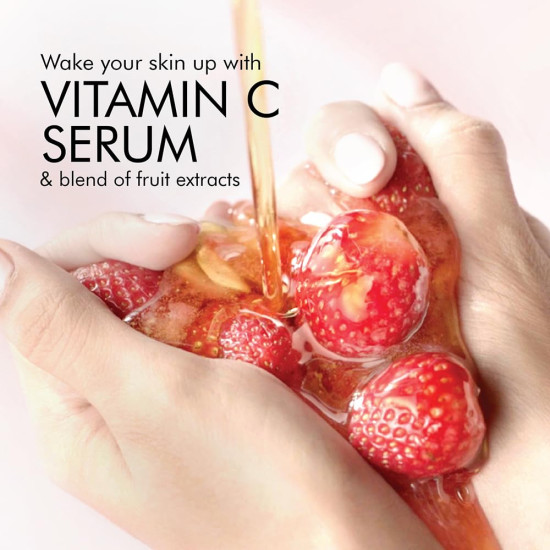 Lakme Blush & Glow Strawberry Refreshing Gel Face Wash - Glowing Skin with Natural Fruit Extracts