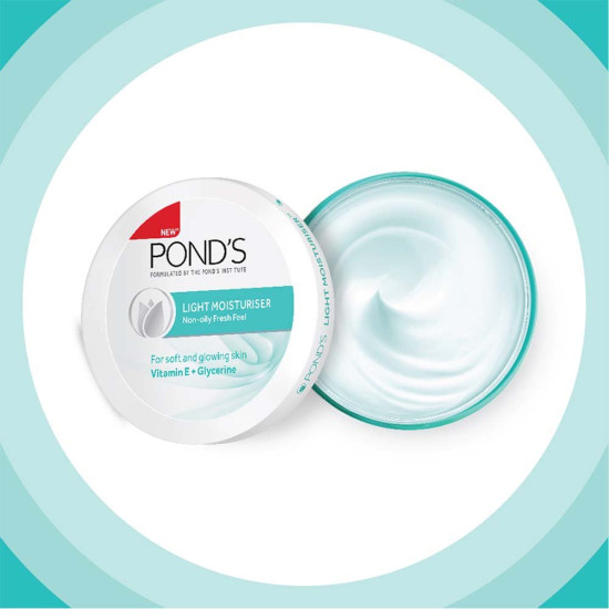 POND'S Light Moisturiser - Non-Oily with Vitamin E for Soft Skin