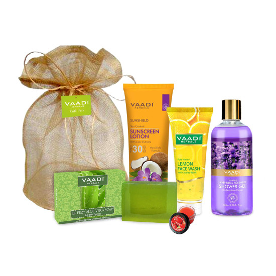 VAADI HERBALS All Purpose Complete Skin Care Travel Kit - Perfect for Travel