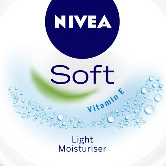 NIVEA Soft Light Moisturizing Cream, 300ml (Pack of 2) - Non-Greasy Daily Moisturizer