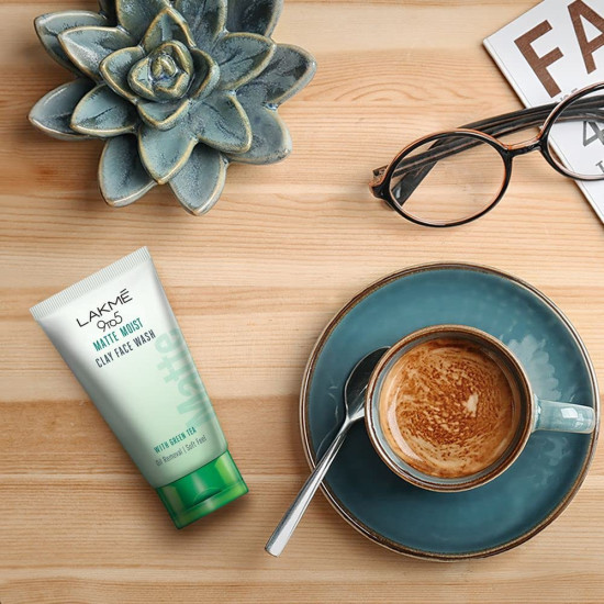 Lakme 9to5 Matte Moist Clay Facewash - Oil Removal & Refreshing Matte Skin