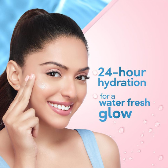 POND'S Super Light Gel Moisturizer - Oil-Free Hydration with Hyaluronic Acid & Vitamin E