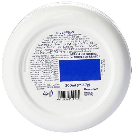 NIVEA Soft Sporty College Edition Moisturizer - Non Sticky Cream for Face, Hand & Body