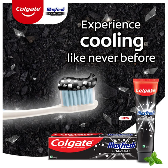 Colgate MaxFresh Toothpaste - Black Gel with Charcoal for Super Fresh Breath