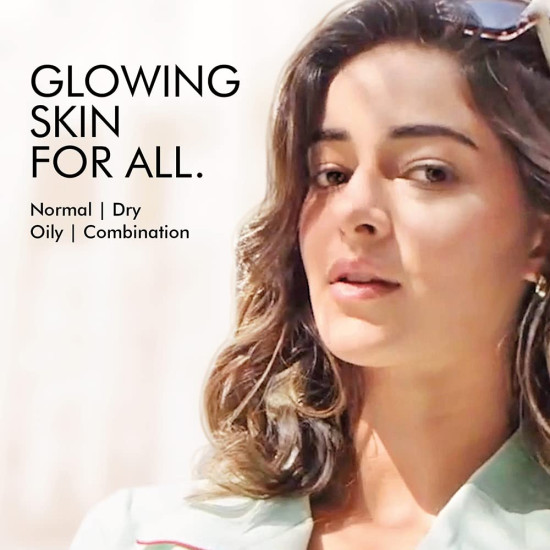 Lakme Blush & Glow Hydrating Strawberry Facewash - Infused with Vitamin C Serum